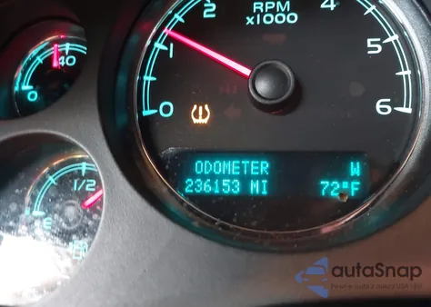 2010 GMC Yukon Denali z USA, uszkodzony, nr VIN 1GKUKEEF5AR158955